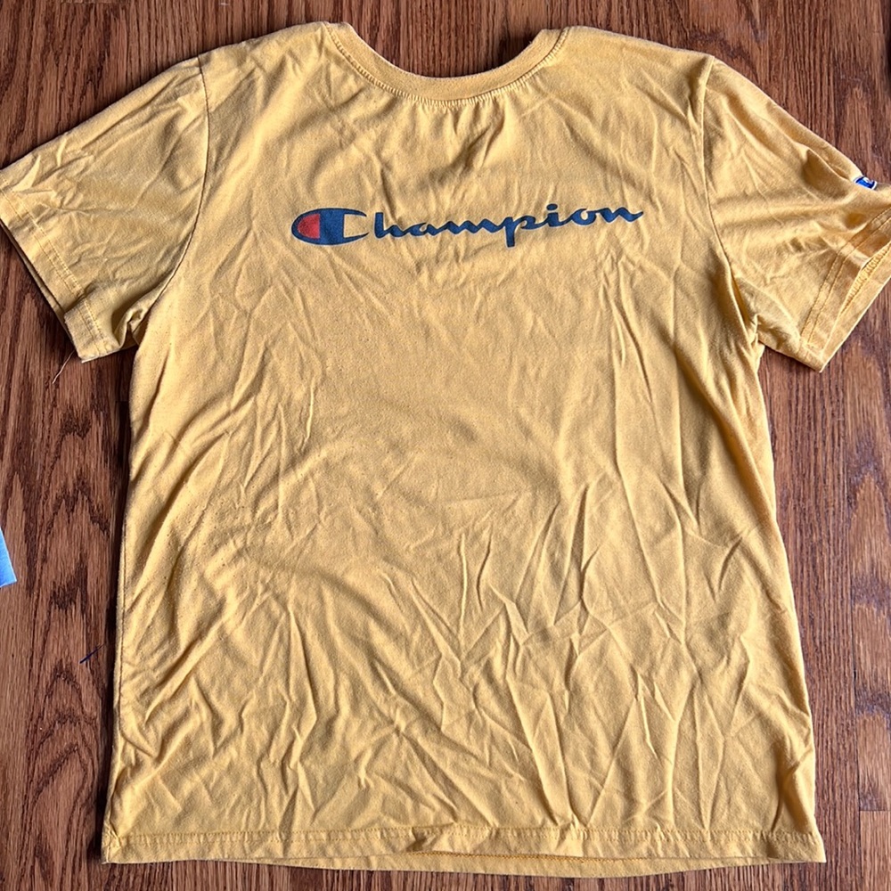 T-shirt champion
